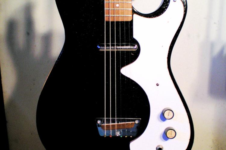 Silvertone